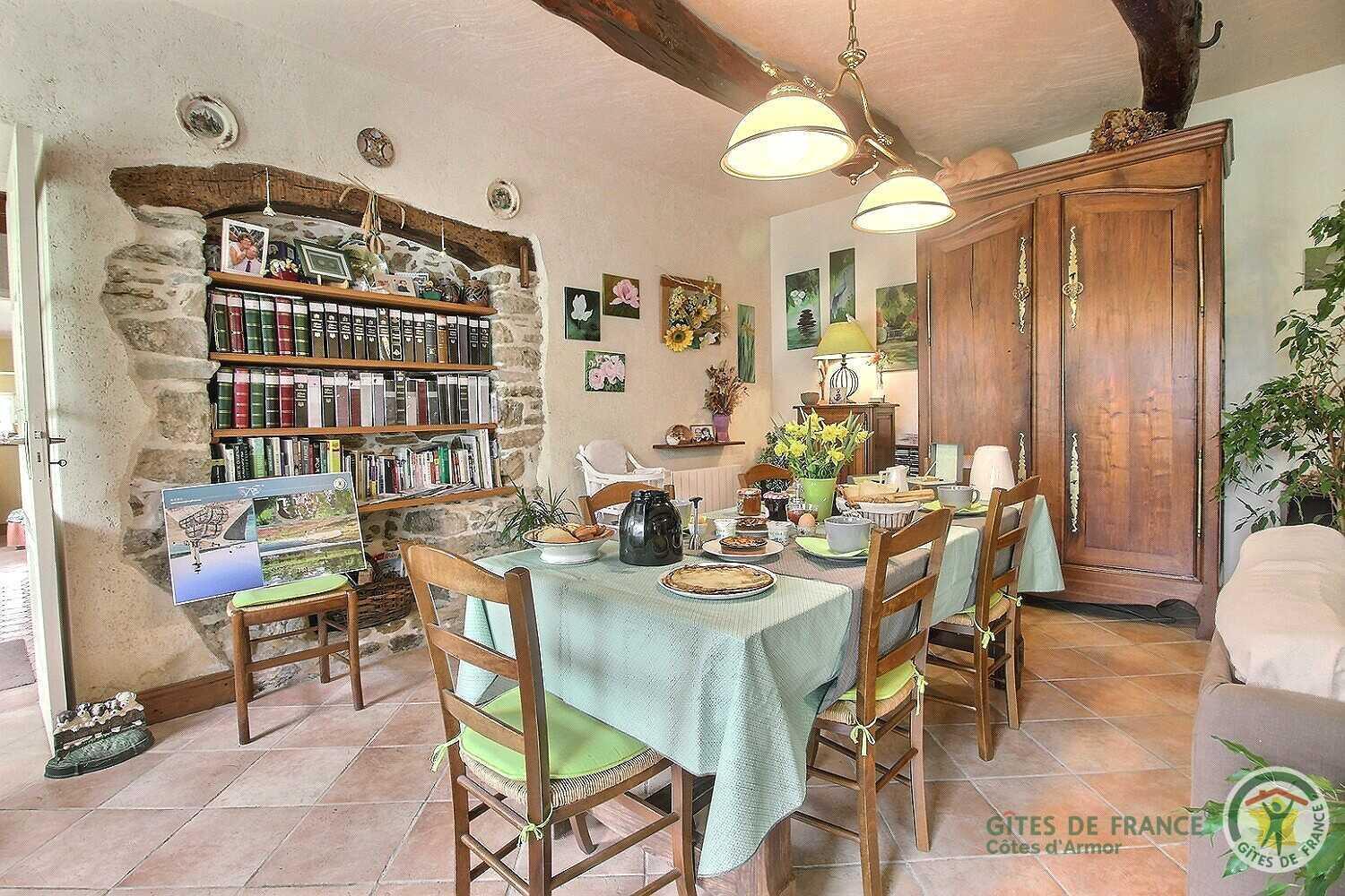 La Ville Es Colins Beaussais Sur Mer Extérieur photo